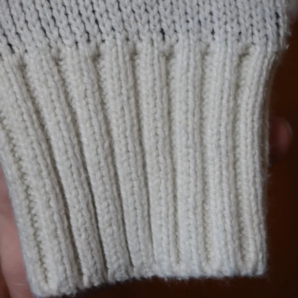 Marled Black White Crew Neck Star Sweater Medium Knit Pullover Casual Stylish - Picture 6 of 13